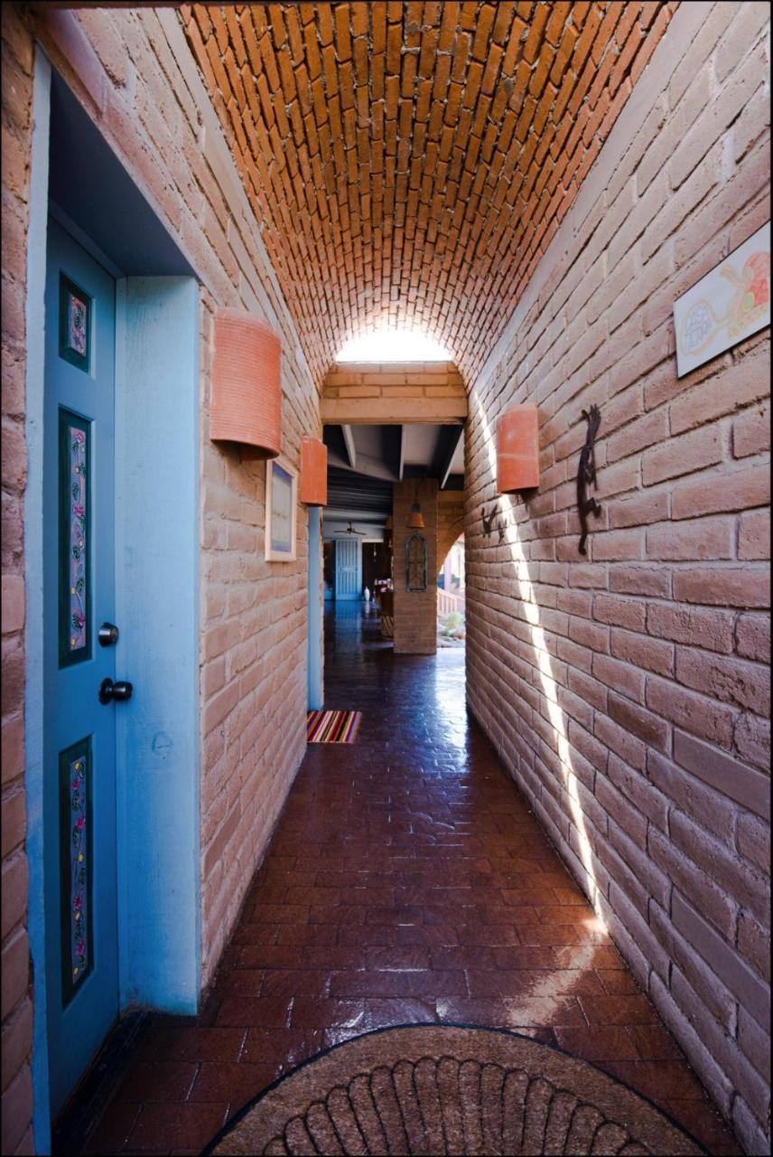 Casa Tierra Adobe Bed & Breakfast Avra ภายนอก รูปภาพ